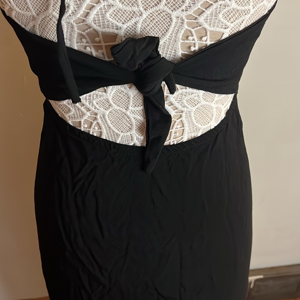 Audrey Maxi cutout summer dress - Picture 7 of 9